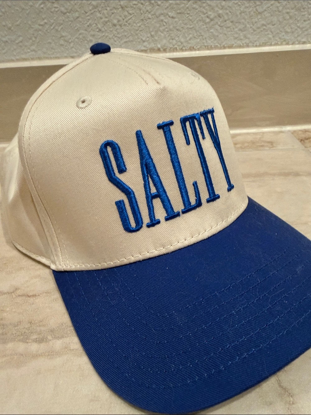 'SALTY' Embroidered Snapback Hat - Picture 4 of 5